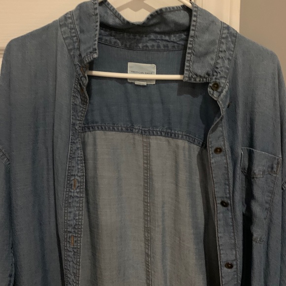 American eagle denim button up - Picture 3 of 4